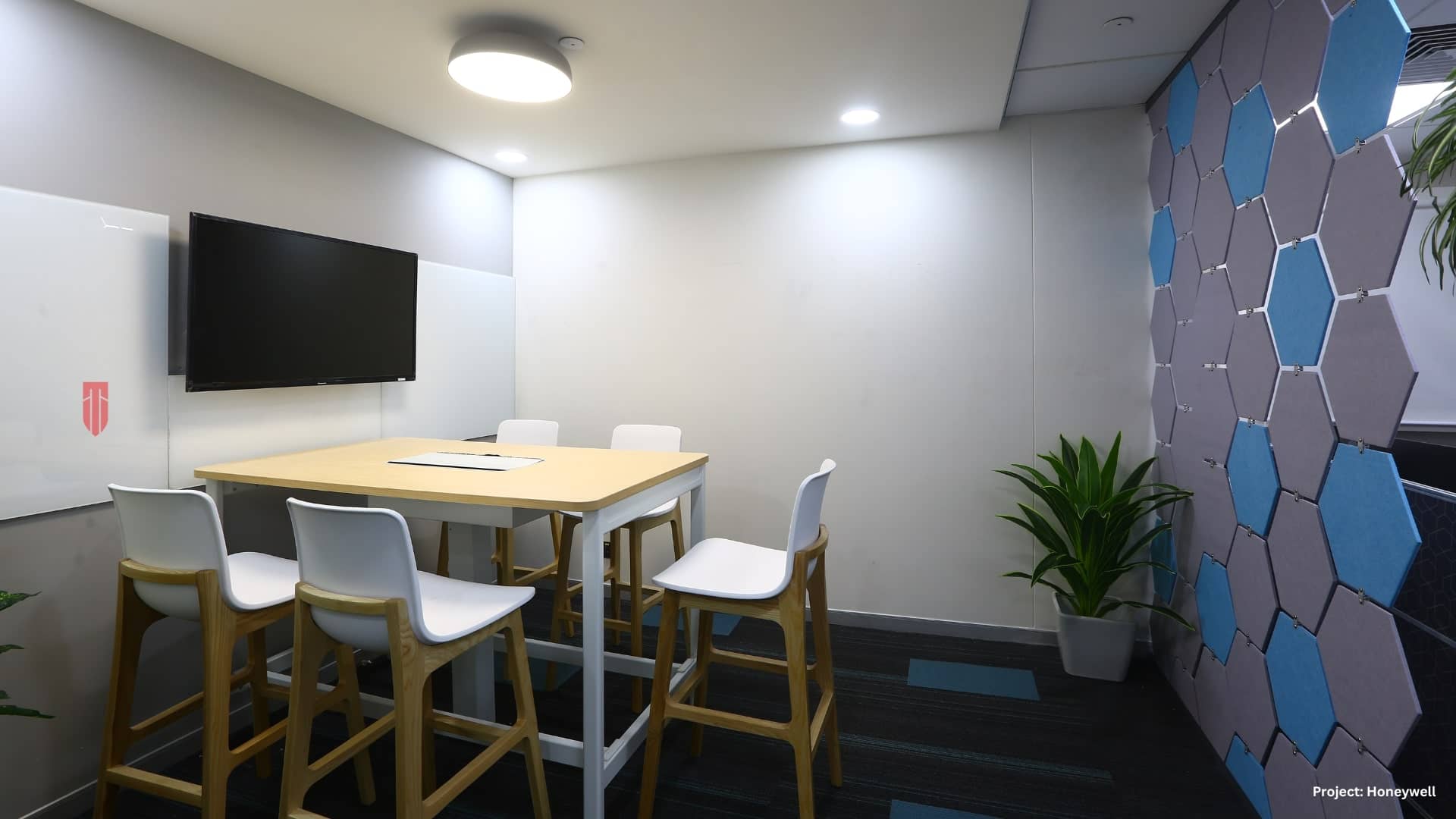 Light-Ergonomic-Workstation