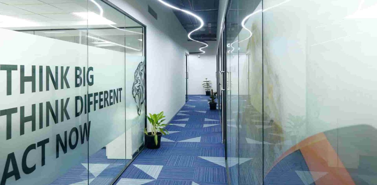 Blogs Office Interior Designers Boost Privacy for Productivity 02